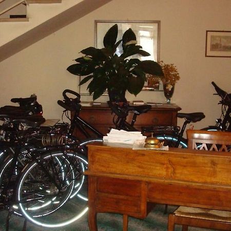 Albergo La Sfinge Chiusi Luaran gambar