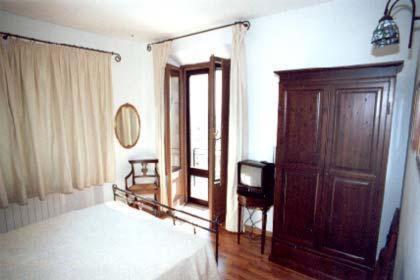 Albergo La Sfinge Chiusi Luaran gambar