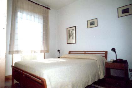 Albergo La Sfinge Chiusi Luaran gambar